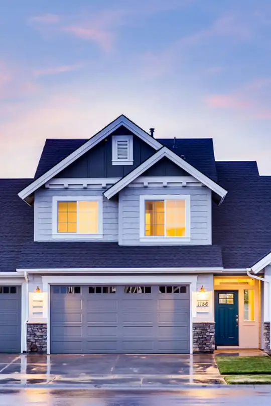 Residential driveway and home in the Marietta Kennesaw area that can be listed for event parking